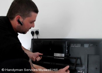 Quick And Skilled TV Mounting Technicians Muswell Hill N2